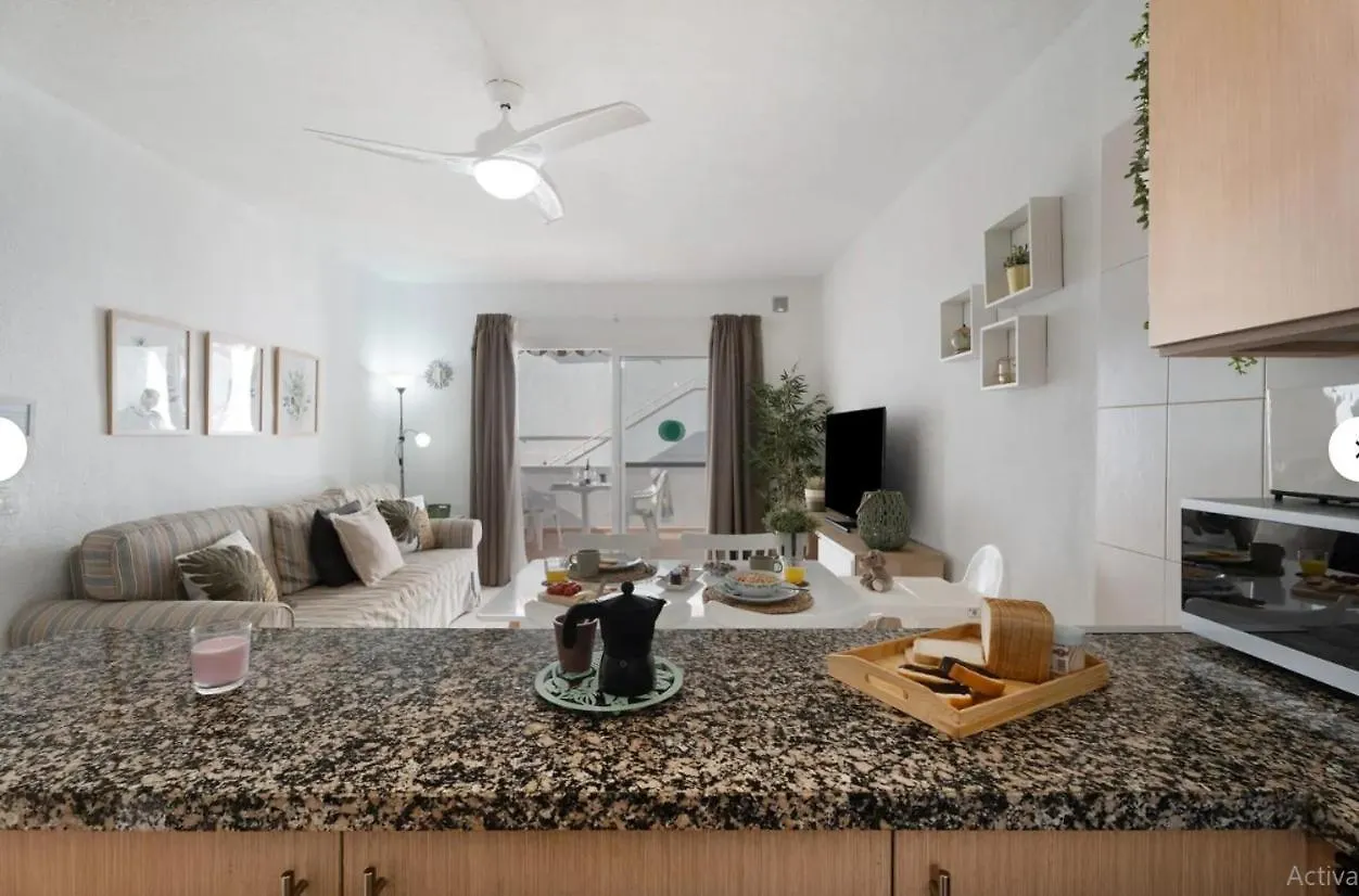 Apartament Serene Terrace And Pool Playa de las Americas  Hiszpania