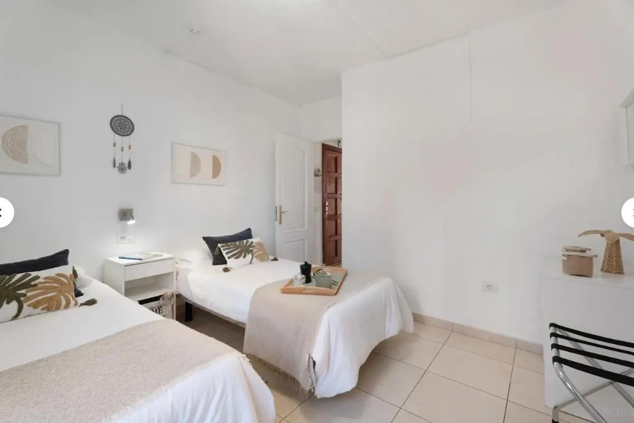 Serene Terrace And Pool Playa de las Americas  Apartament